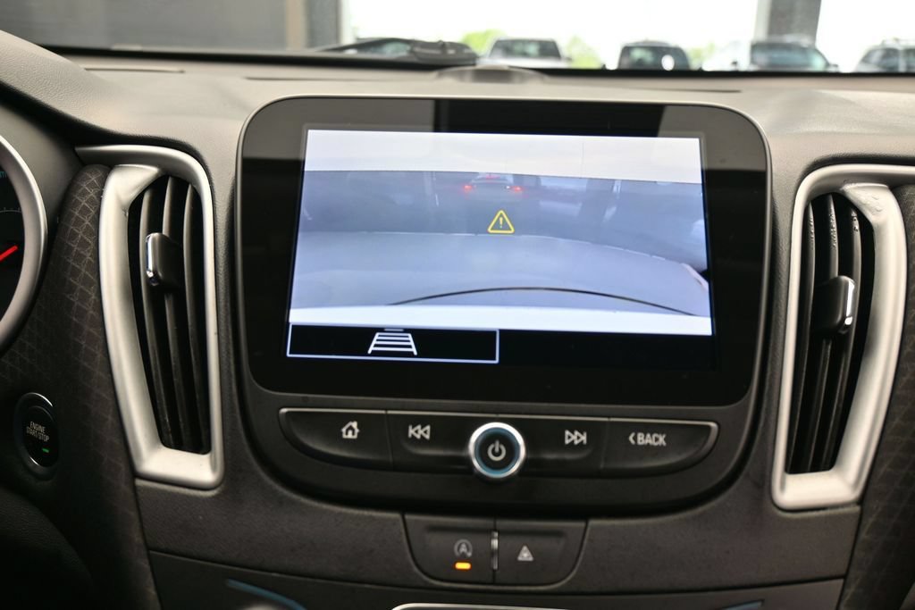 Used 2024 Chevrolet Malibu LT FWD image 23