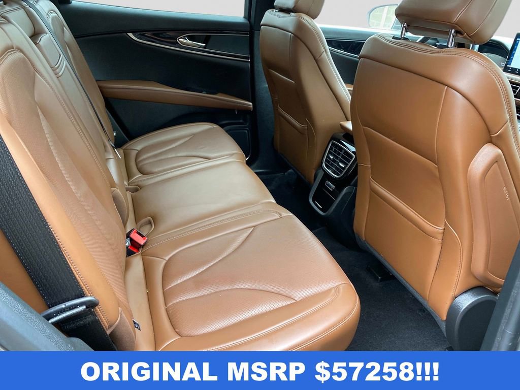 Used 2023 Lincoln Nautilus Reserve AWD/4WD image 24