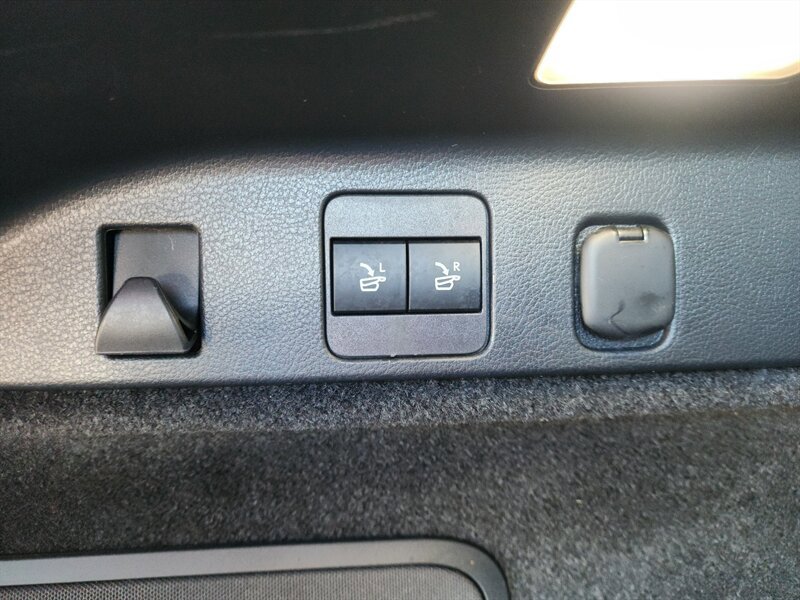 Used 2023 Lexus RX 350 Premium w/ Cold Area Package FWD image 15