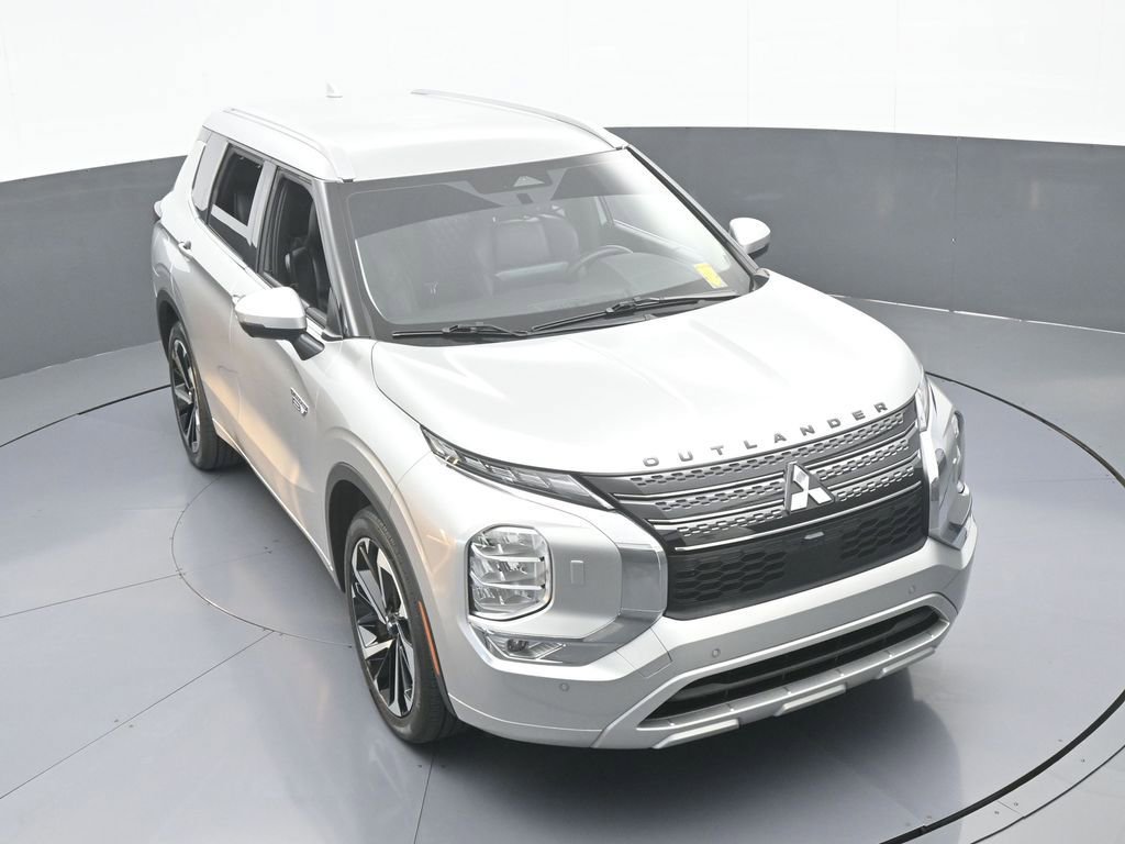 Used 2023 Mitsubishi Outlander SEL image 69
