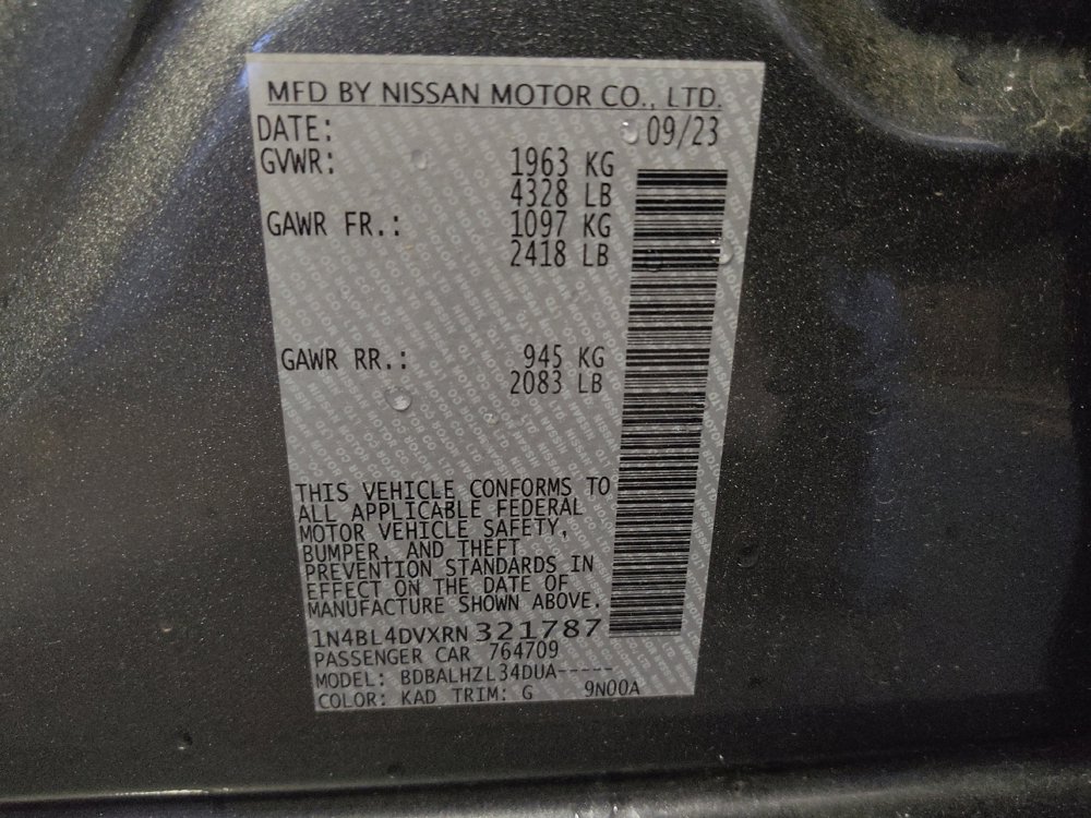 Used 2024 Nissan Altima 2.5 SV image 33