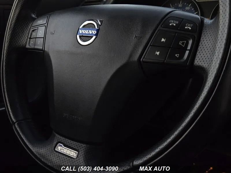 Used 2011 Volvo V50 T5 R-Design image 24