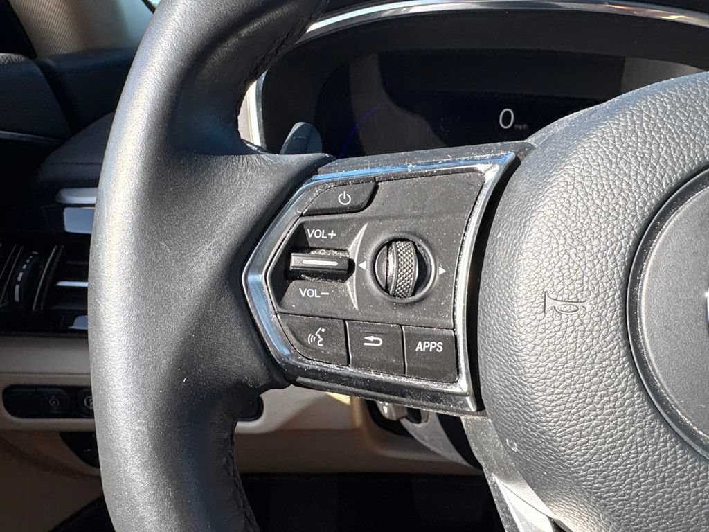 Used 2024 Acura MDX SH-AWD image 18