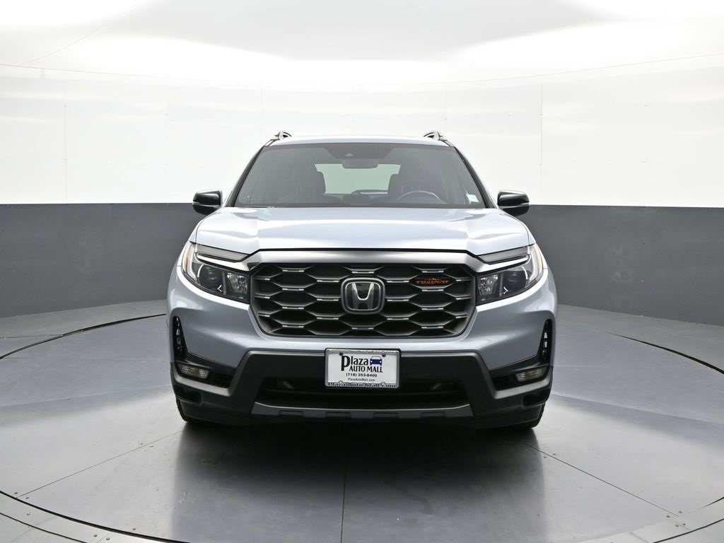Certified 2022 Honda Passport TrailSport image 2