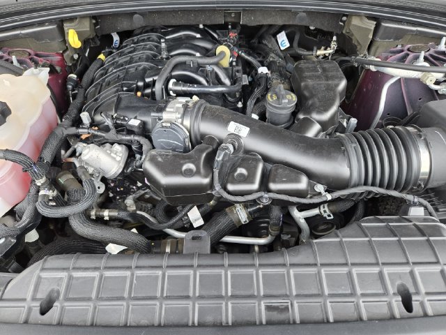 Certified 2024 Jeep Grand Cherokee L Laredo AWD/4WD image 32