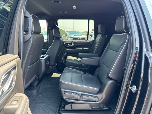 Certified 2023 Chevrolet Suburban Premier w/ Max Trailering Package AWD/4WD image 18