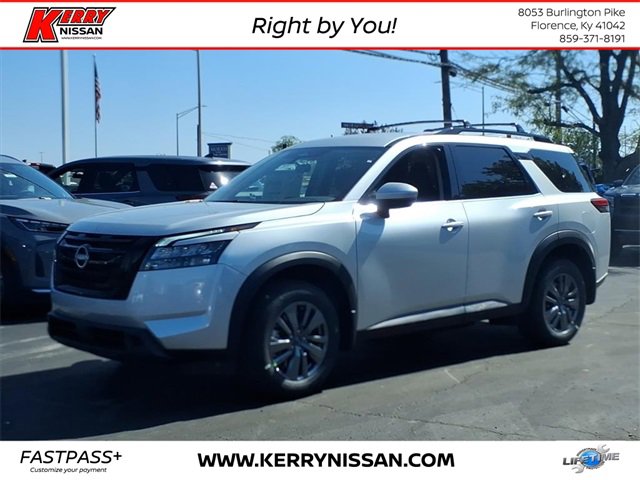 New 2025 Nissan Pathfinder SV w/ Black Appearance Package