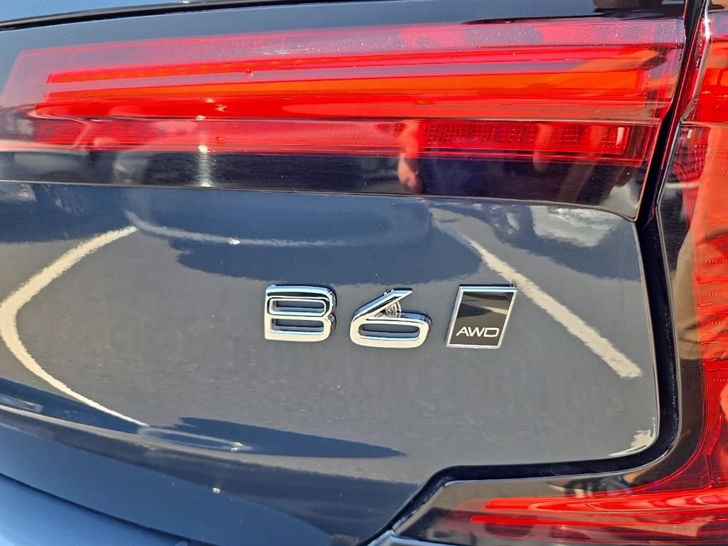 Used 2022 Volvo S90 B6 Inscription w/ Advanced Package AWD/4WD image 8