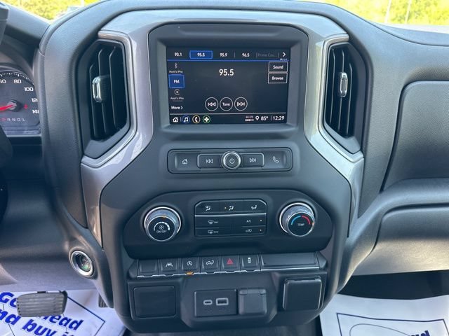Used 2023 Chevrolet Silverado 1500 Custom w/ LPO, Dark Essentials Package AWD/4WD image 14