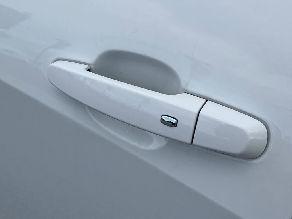 Used 2024 Chevrolet Malibu LT image 32