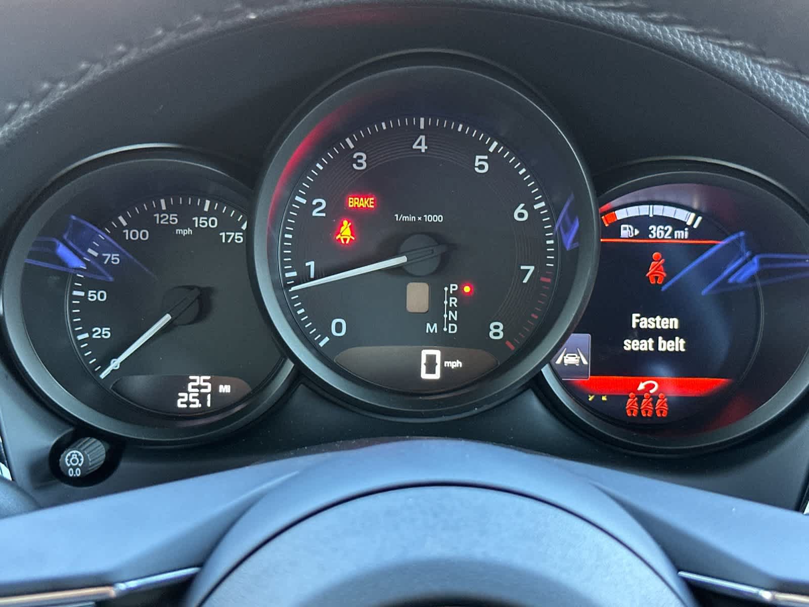 New 2026 Porsche Macan AWD/4WD image 28