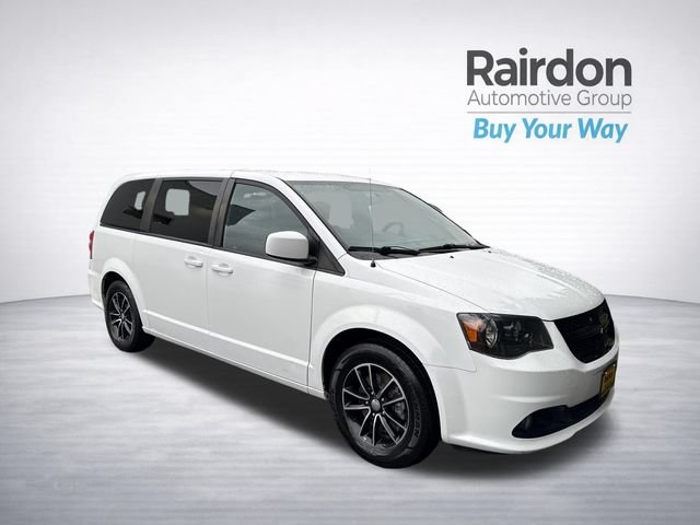 Used 2018 Dodge Grand Caravan SE FWD image 1