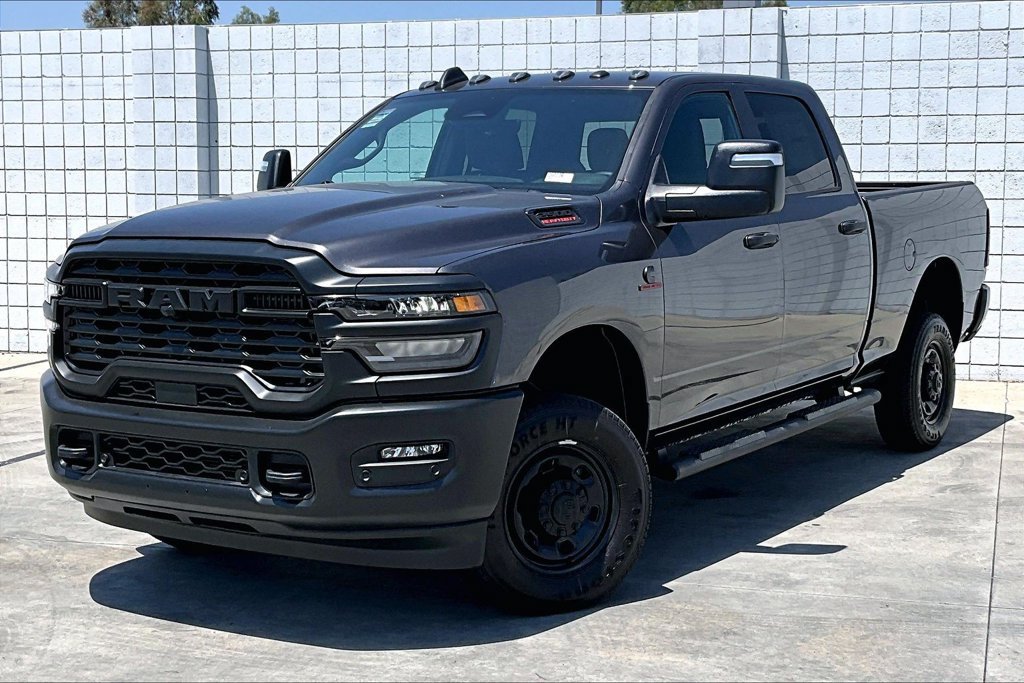 New 2026 RAM 2500 Tradesman AWD/4WD image 2