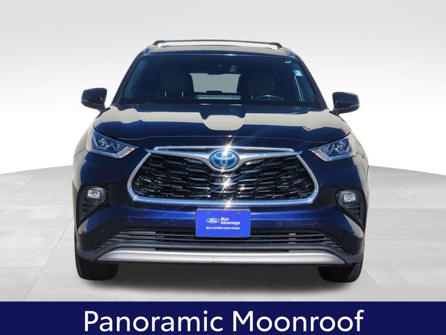 Used 2021 Toyota Highlander Platinum AWD/4WD image 3