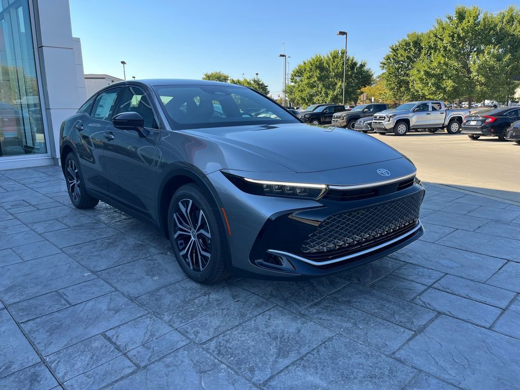 New 2026 Toyota Crown Limited image 7