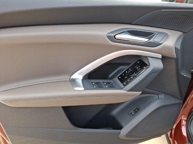 New 2026 Audi Q5 Premium AWD/4WD image 8
