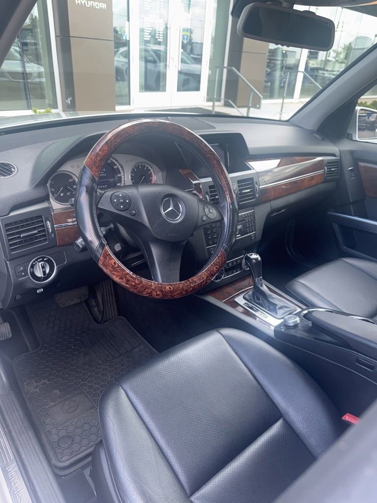 Used 2012 Mercedes-Benz GLK 350 4MATIC image 6