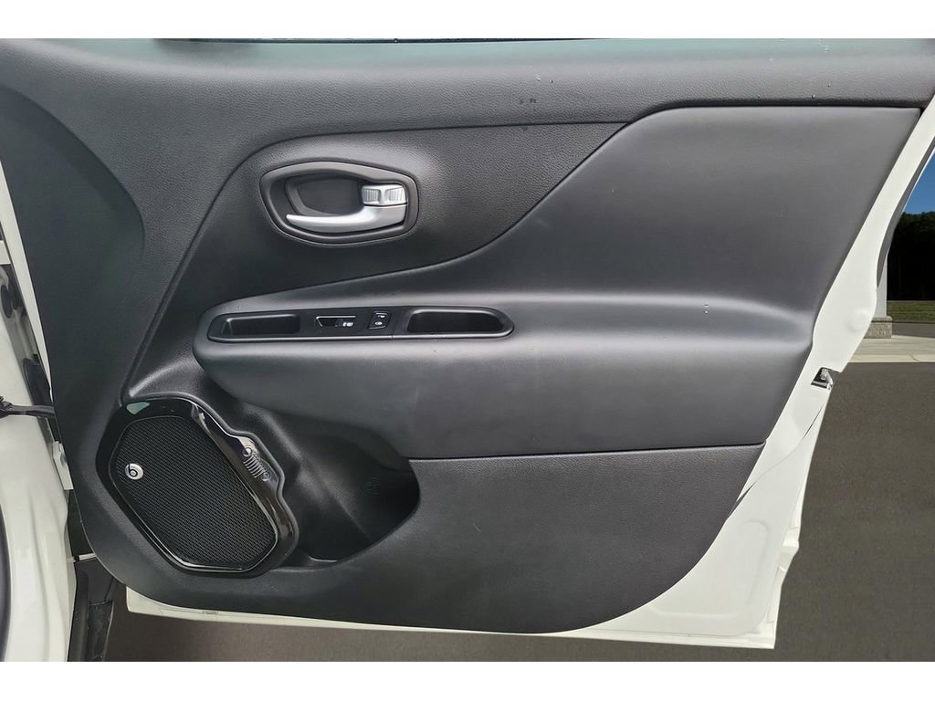 Used 2019 Jeep Renegade Altitude w/ Quick Order Package 22M FWD image 20