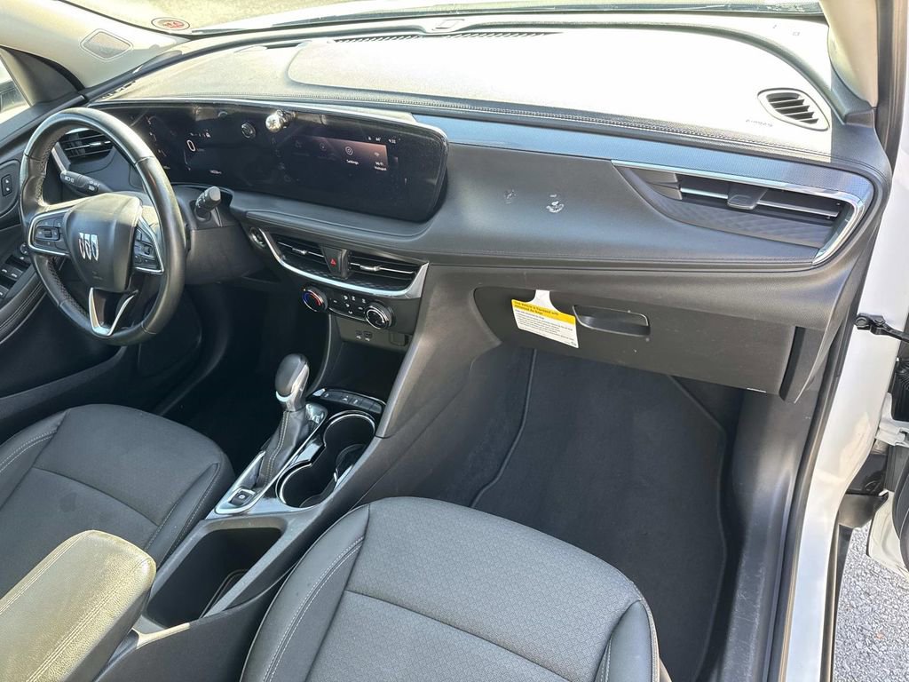 Used 2024 Buick Encore GX Preferred image 12