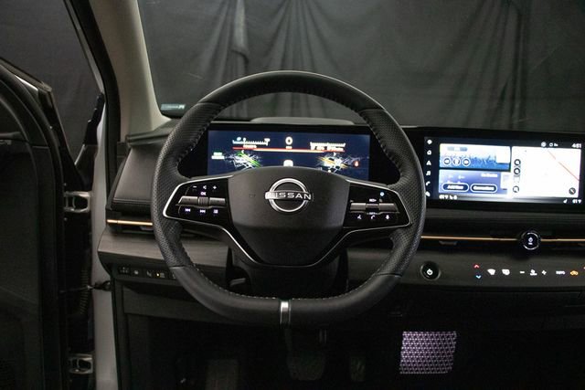 Used 2023 Nissan Ariya AWD image 22