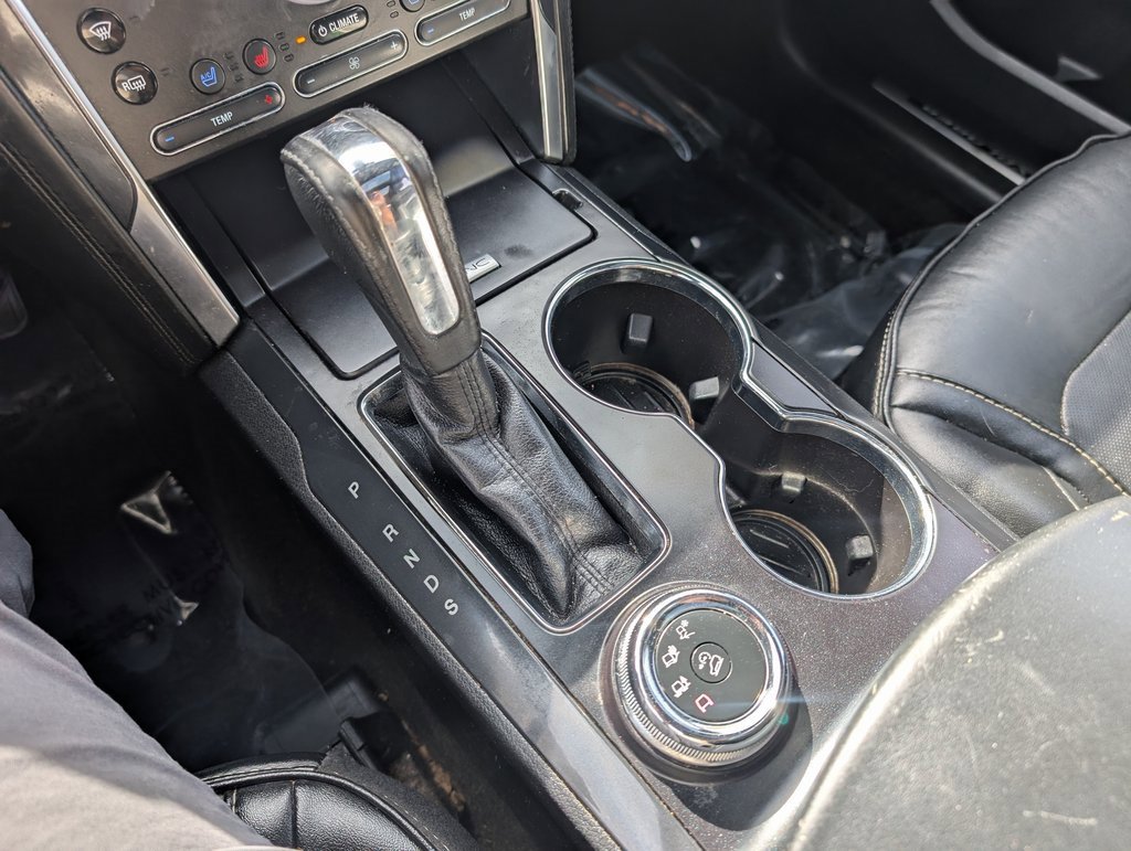 Used 2018 Ford Explorer Platinum image 17