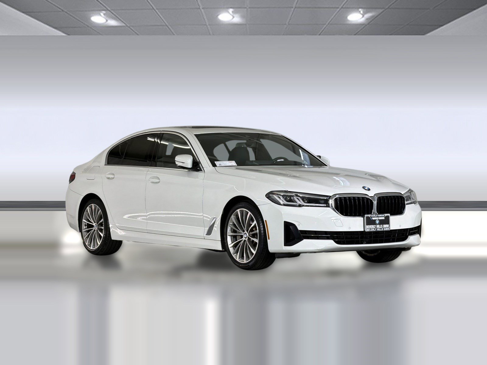 Used 2023 BMW 530i w/ Premium Package RWD image 6