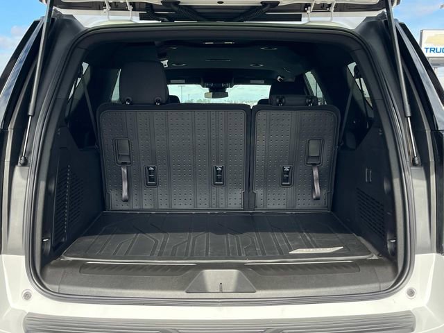 New 2026 Chevrolet Suburban LS image 6
