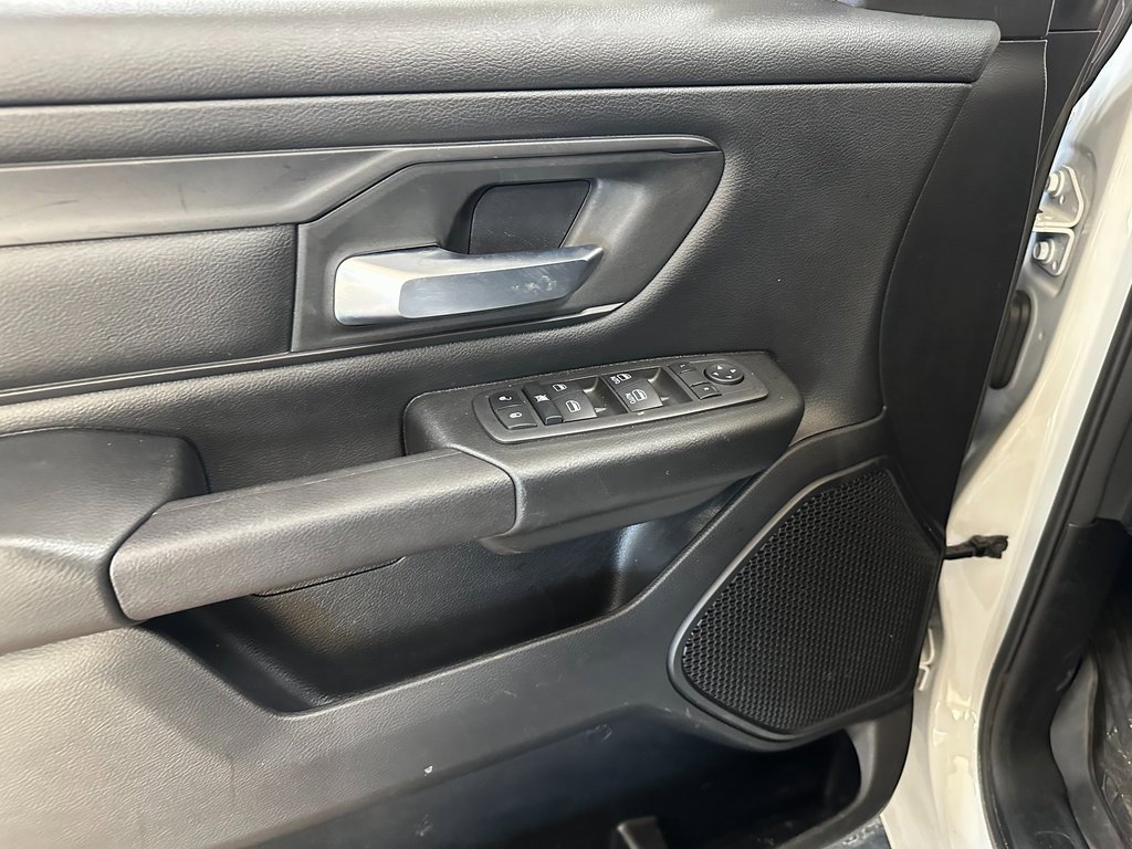 Certified 2022 RAM 1500 Tradesman w/ Trailer Tow Group image 11