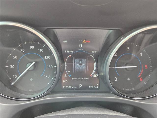 Used 2018 Jaguar F-PACE Premium AWD/4WD image 11