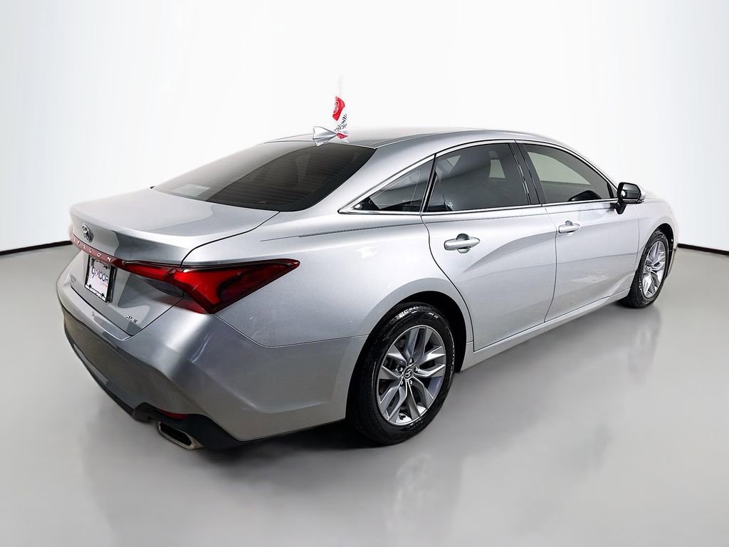 Certified 2019 Toyota Avalon XLE image 7