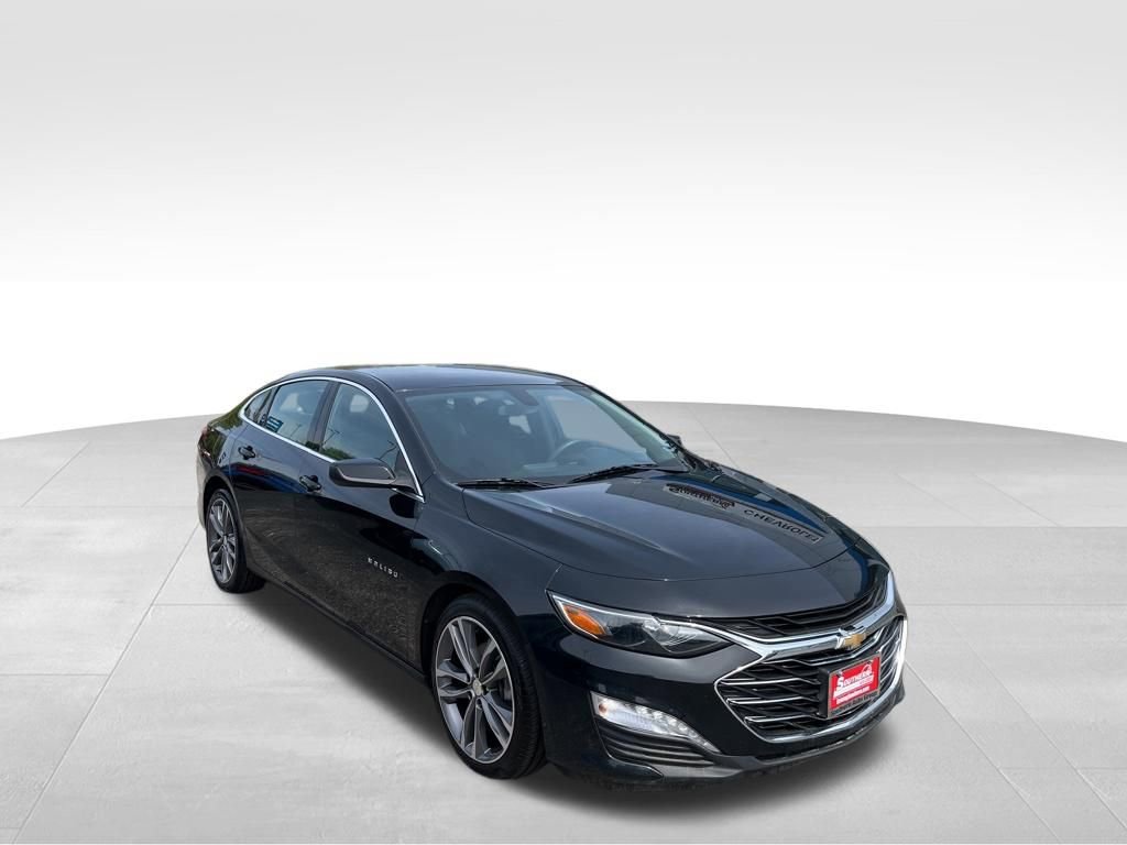 Used 2022 Chevrolet Malibu LT image 3