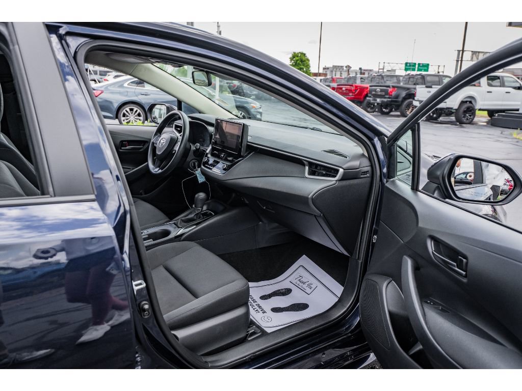 Used 2023 Toyota Corolla LE FWD image 20