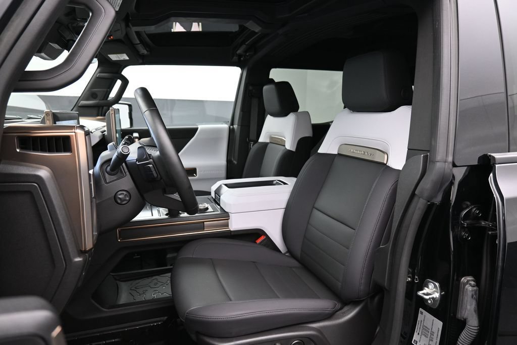 Used 2025 GMC Hummer EV 3X AWD/4WD image 10