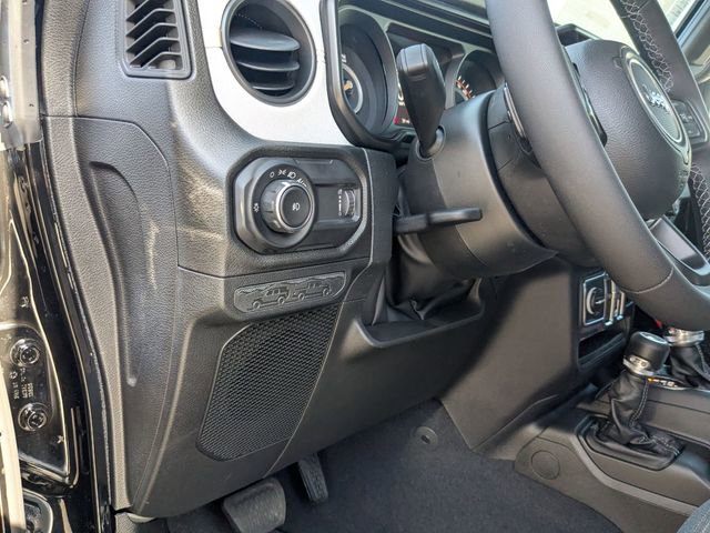 New 2026 Jeep Wrangler Unlimited Sport AWD/4WD image 15