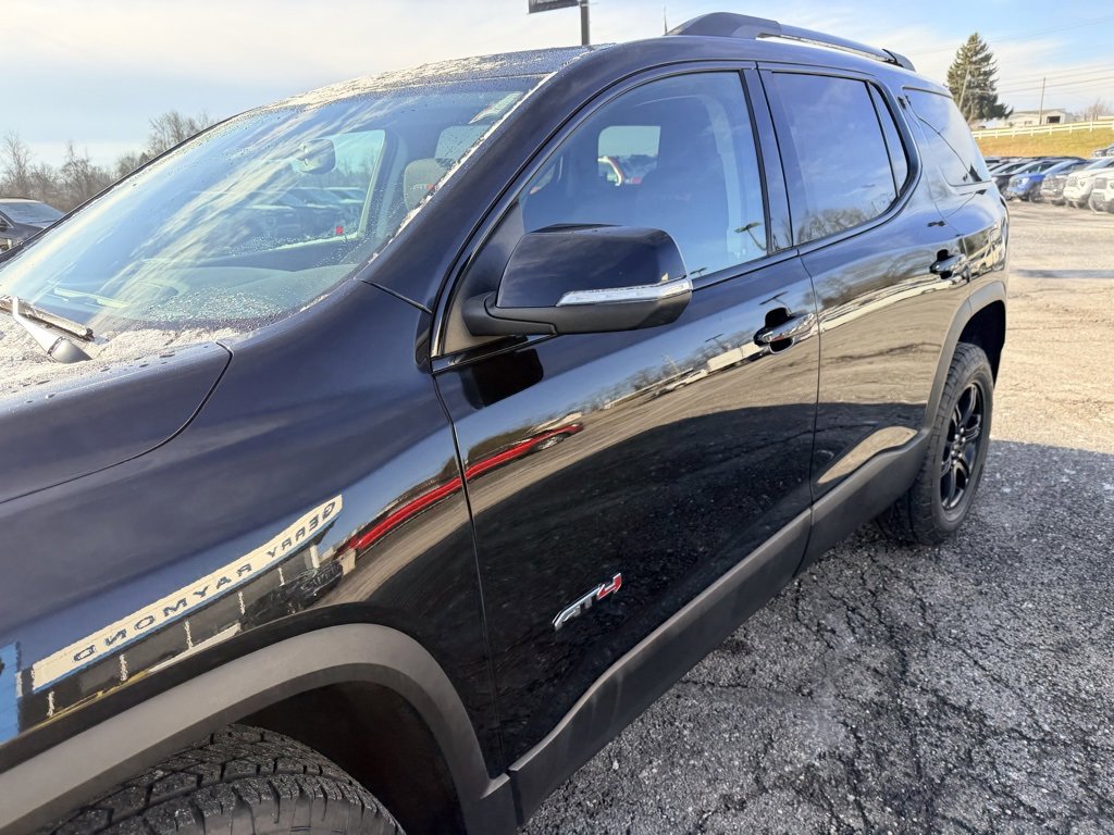 Used 2022 GMC Acadia AT4 image 12