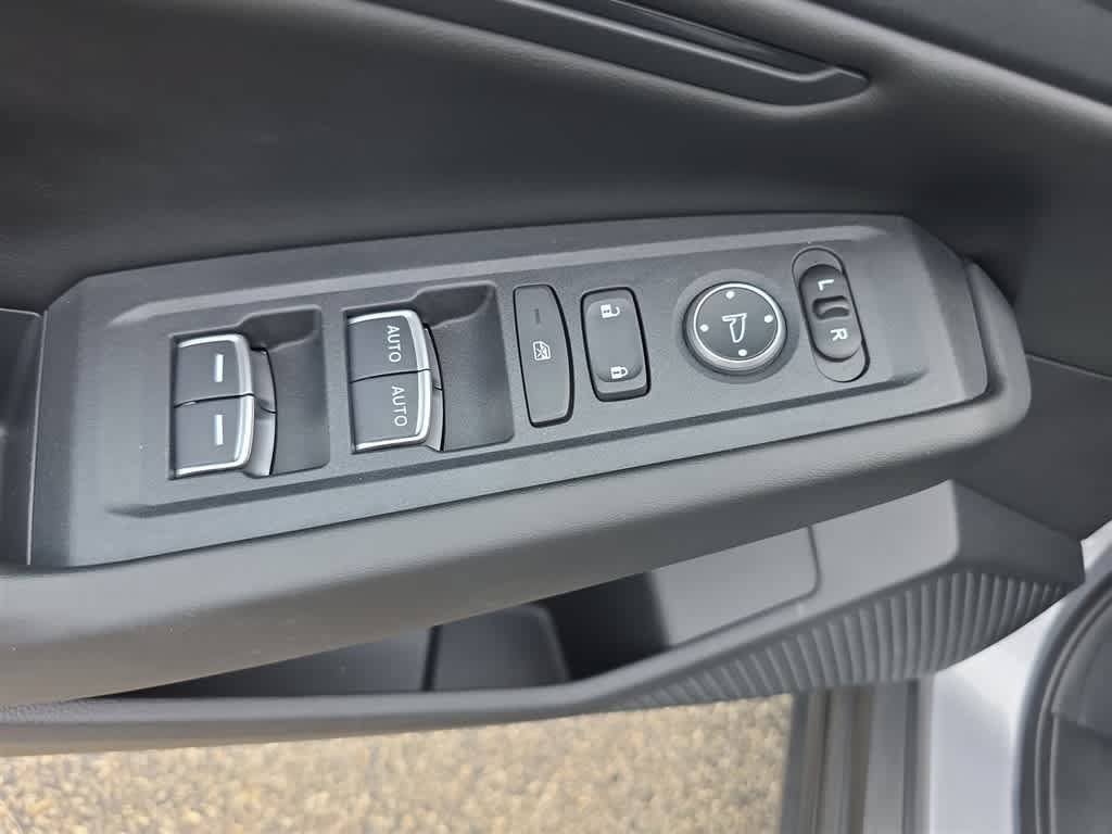 Certified 2023 Honda Accord EX image 18