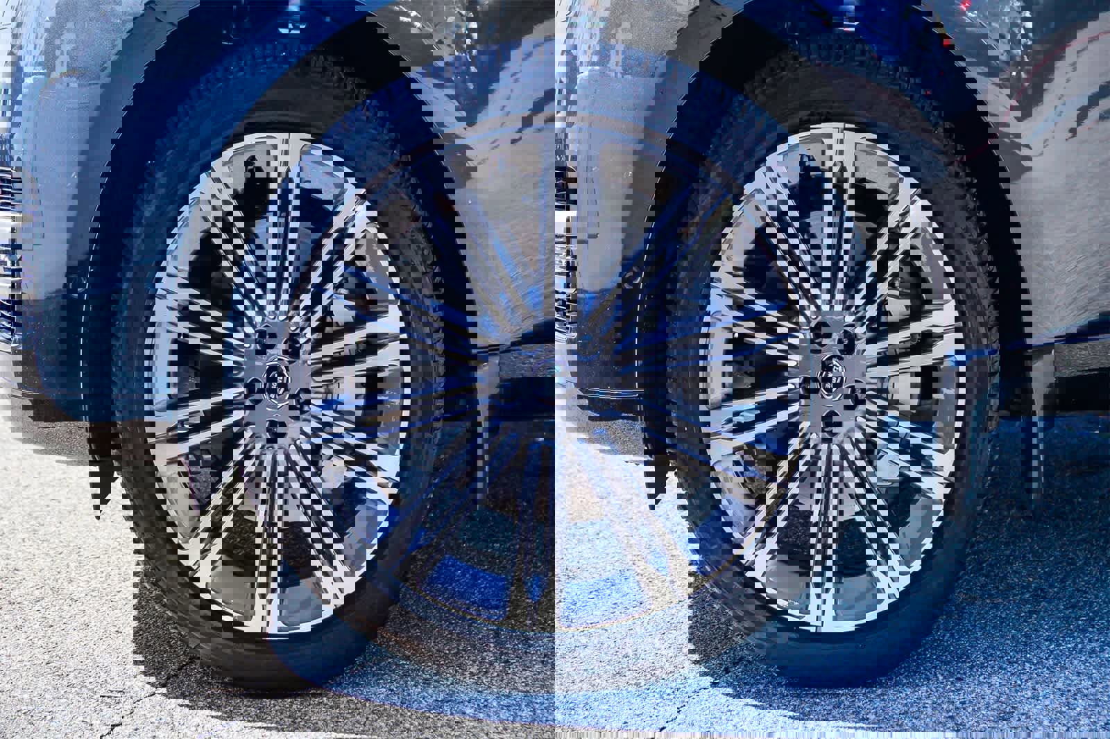 Certified 2024 Land Rover Range Rover SE image 8