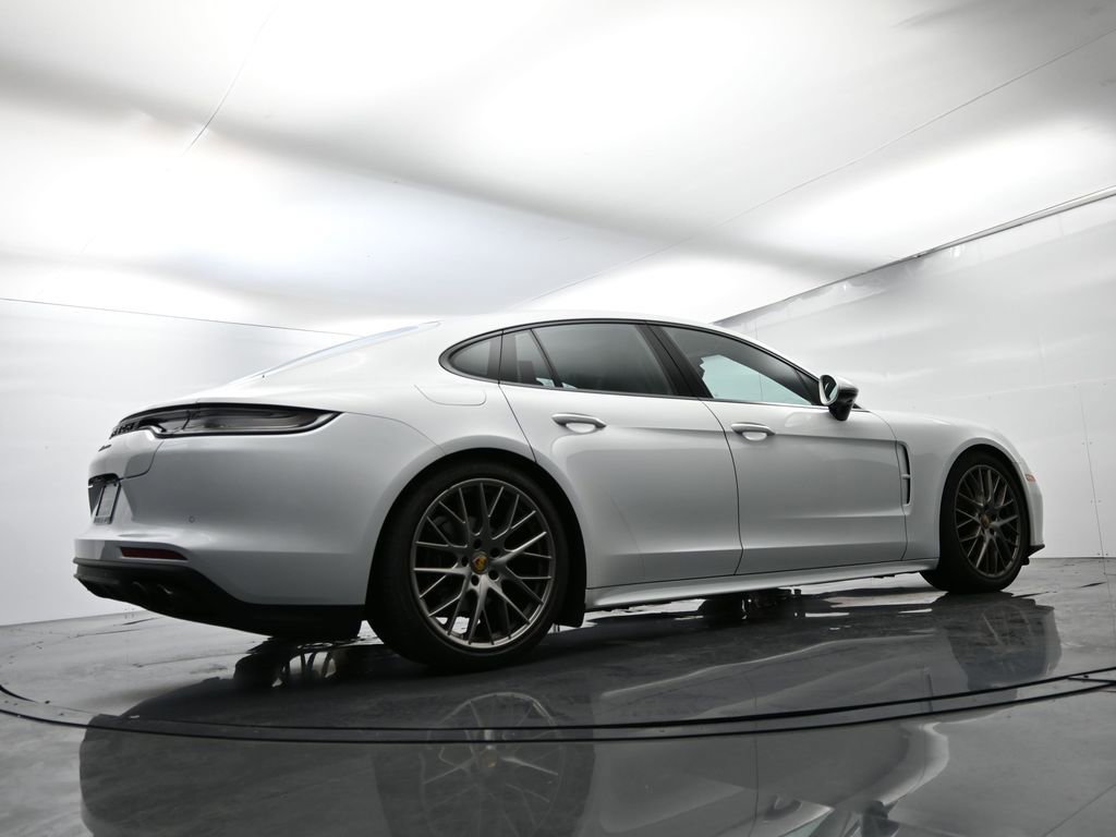 Certified 2023 Porsche Panamera Platinum Edition image 51