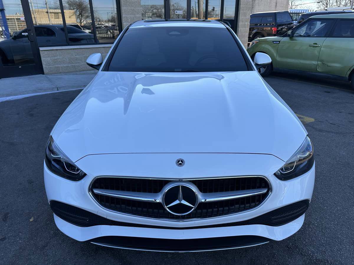 Used 2023 Mercedes-Benz C 300 4MATIC Sedan image 2