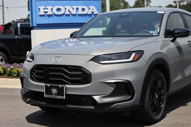 New 2027 Honda HR-V Sport image 2