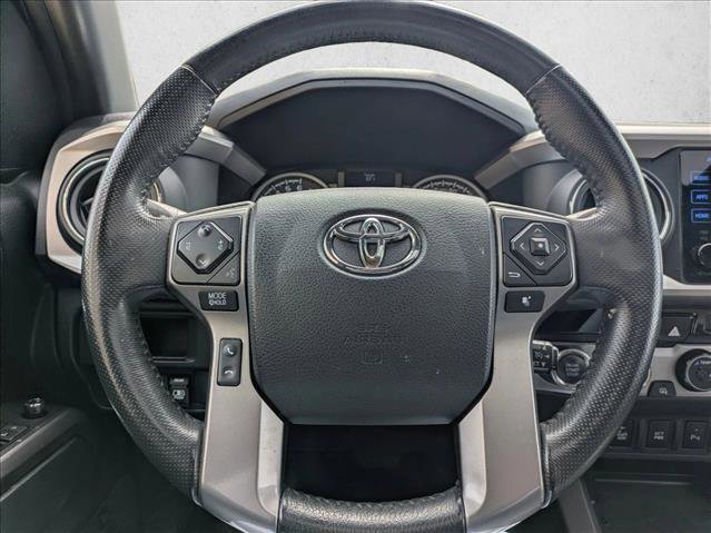Used 2017 Toyota Tacoma Limited w/ Tow Package AWD/4WD image 10
