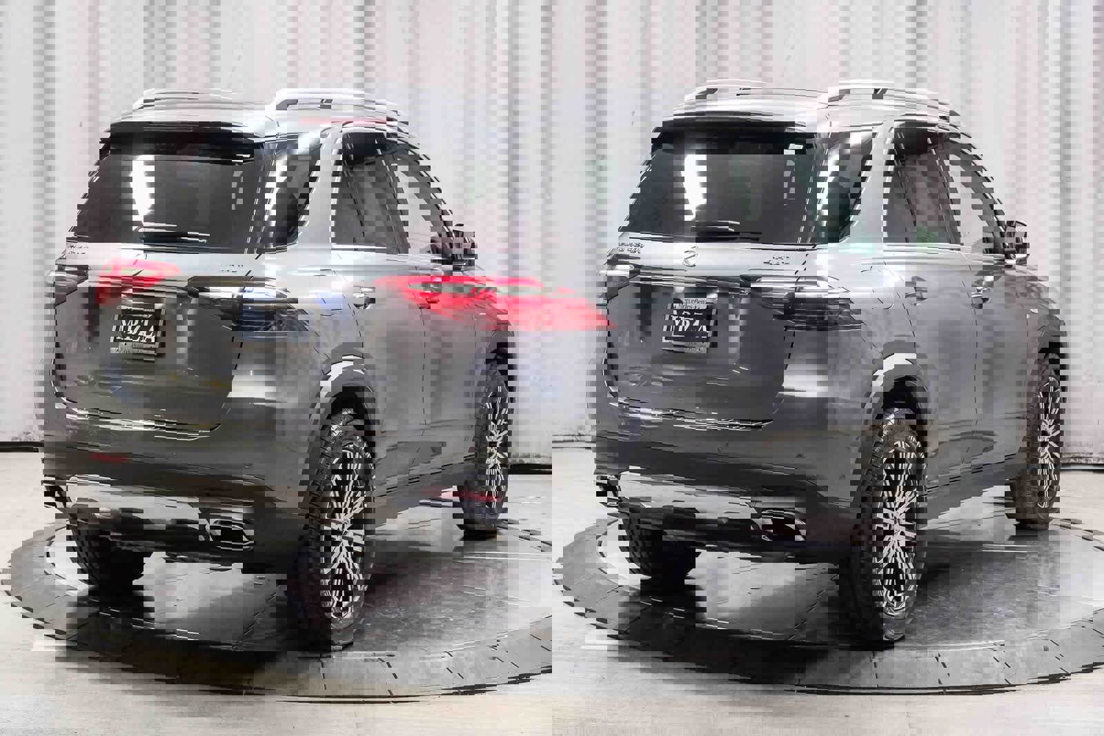 Used 2025 Mercedes-Benz GLE 450e 4MATIC image 4