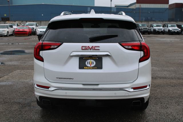 Used 2020 GMC Terrain Denali w/ Denali Premium Package image 5