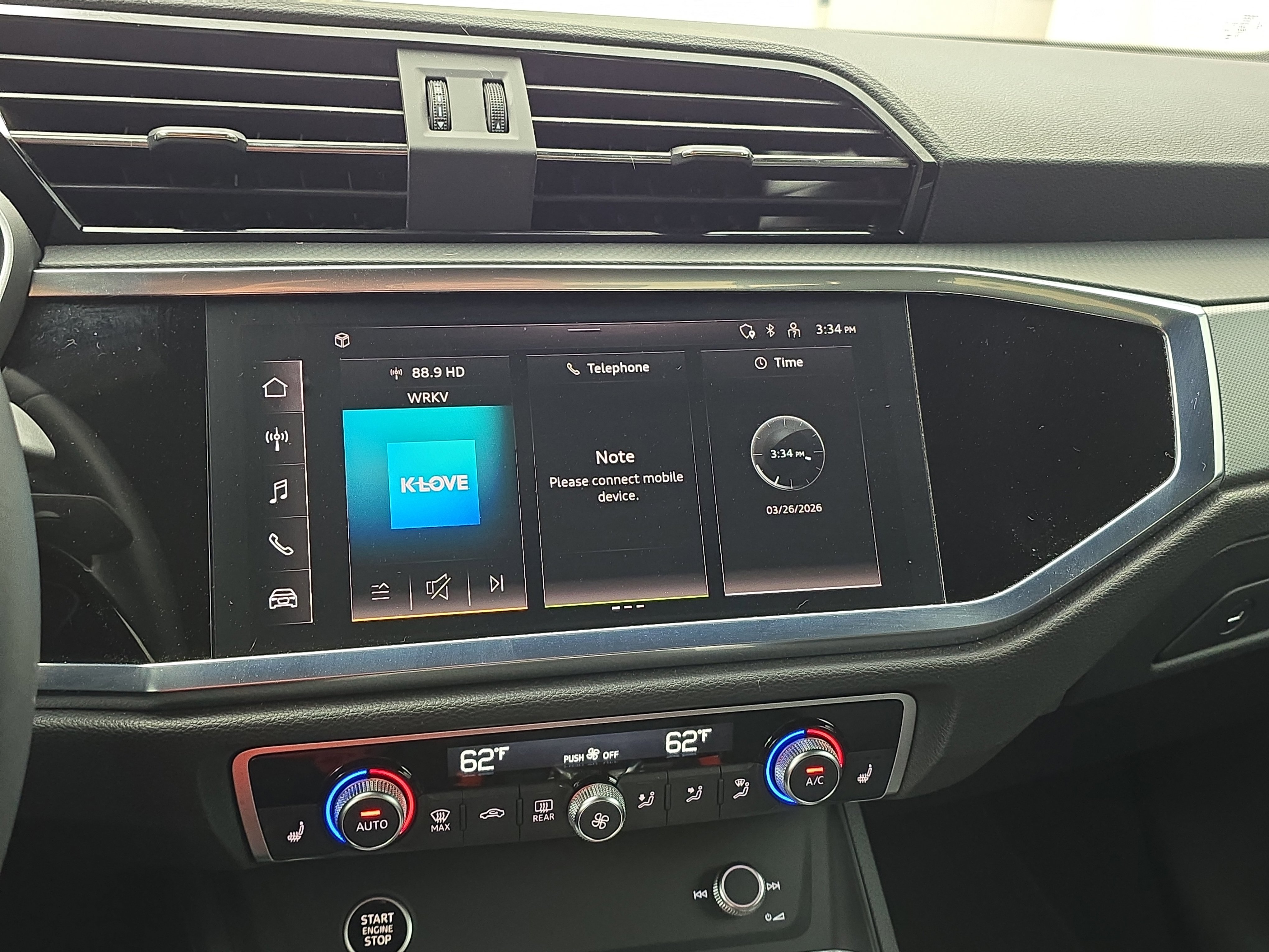 Used 2024 Audi Q3 2.0T Premium w/ Convenience Package image 20