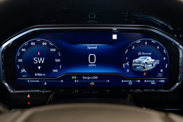 Used 2022 Chevrolet Silverado 1500 RST w/ Convenience Package II image 17