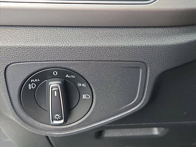 Used 2018 Volkswagen Atlas SE AWD/4WD image 16