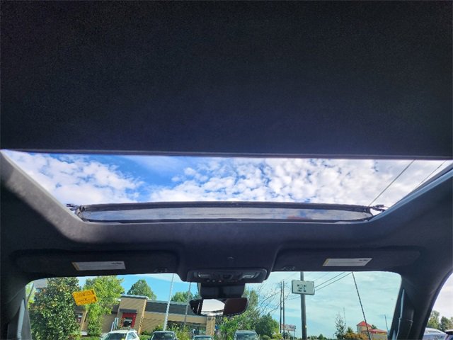 Used 2024 GMC Sierra 2500 Denali Ultimate image 32