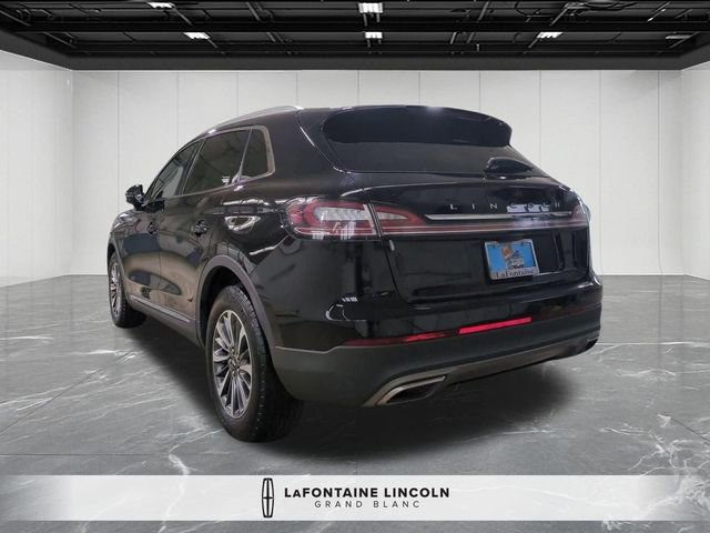 Certified 2023 Lincoln Nautilus AWD w/ Premium Package image 3