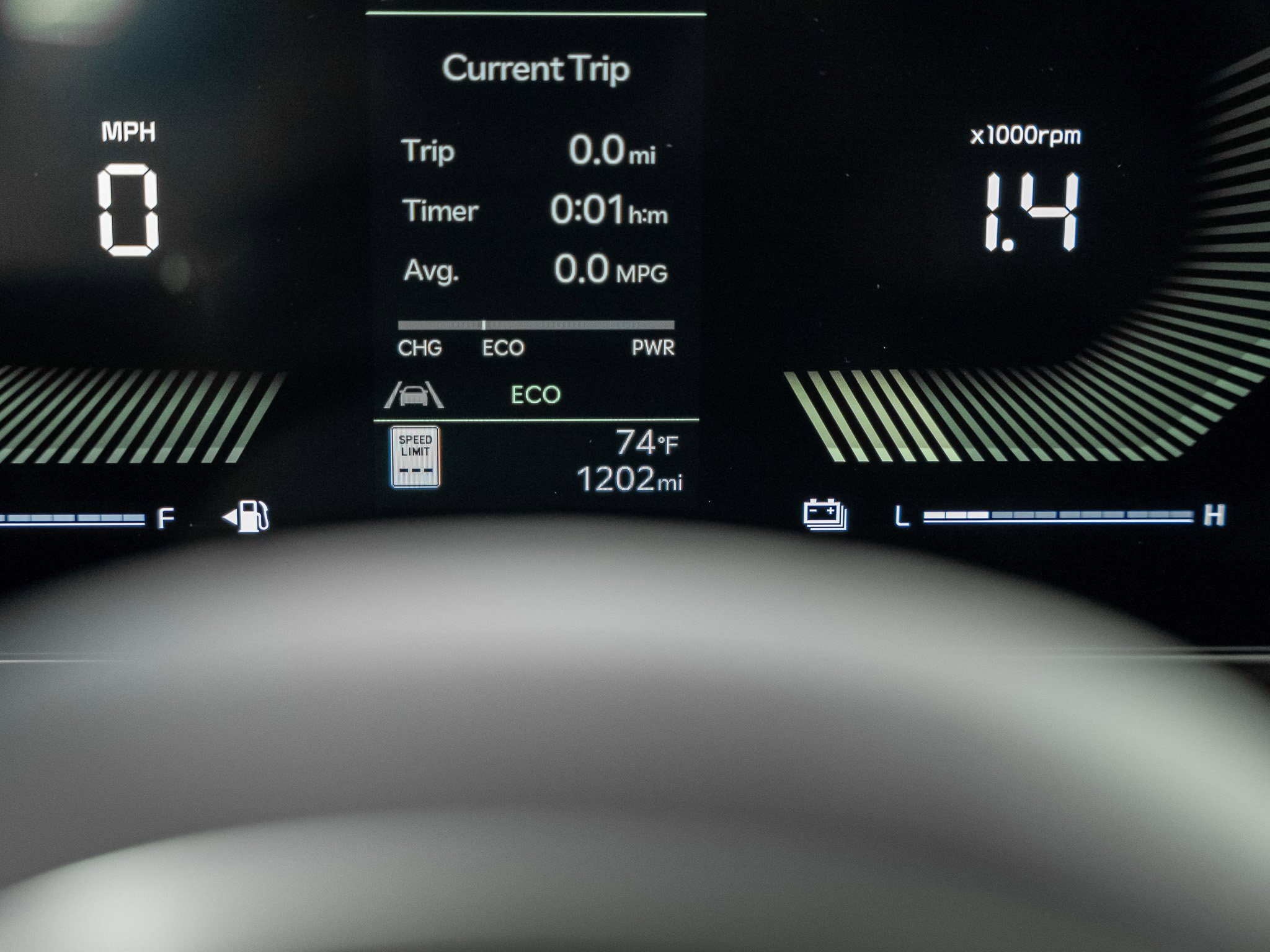 Used 2025 Kia Carnival EX image 49