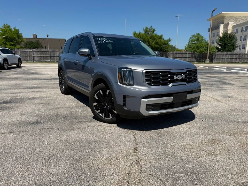 Used 2024 Kia Telluride SX